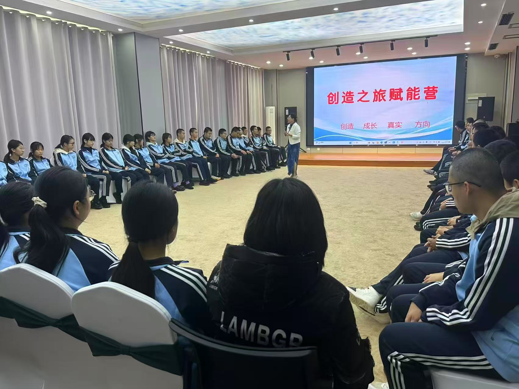 孩子到校之后家长如何了解孩子在校情况?